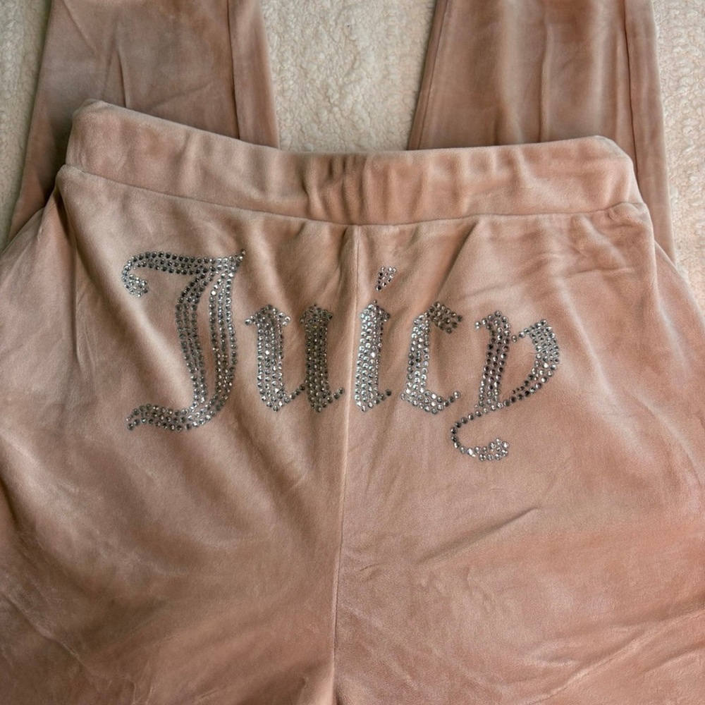 Juicy Couture Beige Sweatpants - Picture 2 of 4